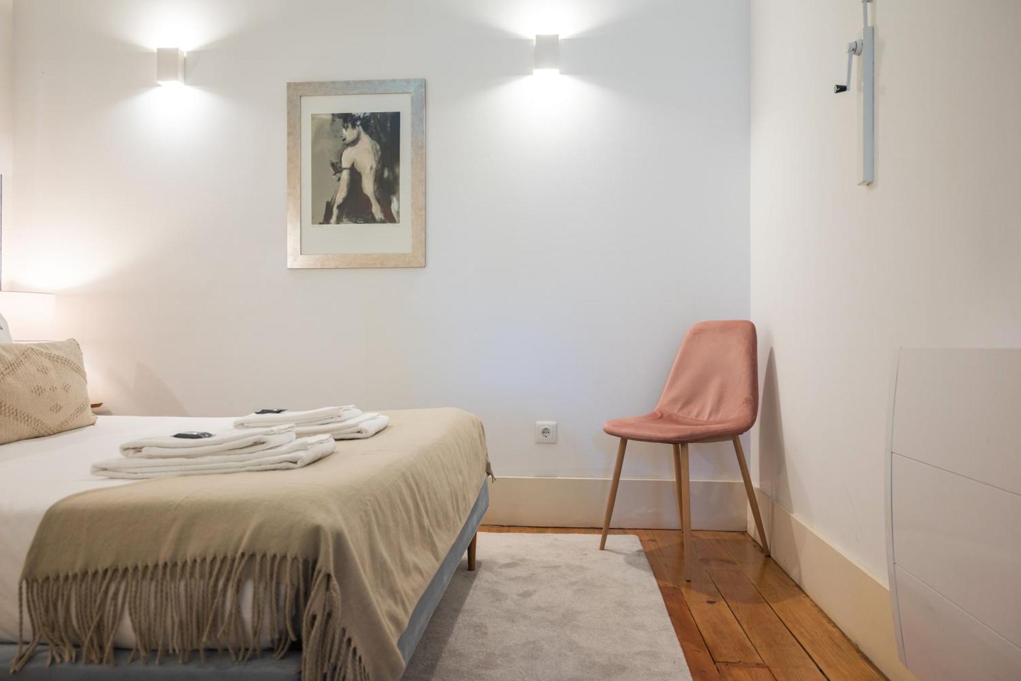 Liiiving In - Urban Retreat Apartment